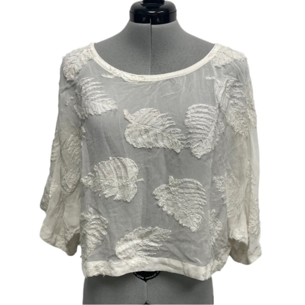 Aritzia Wilfred Sz S Blayze cropped blouse in a white leaf semi-sheer fabric - Picture 2 of 11